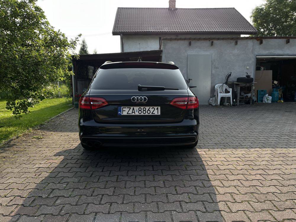 Audi A4 2.0 TDI QUATTRO S-line