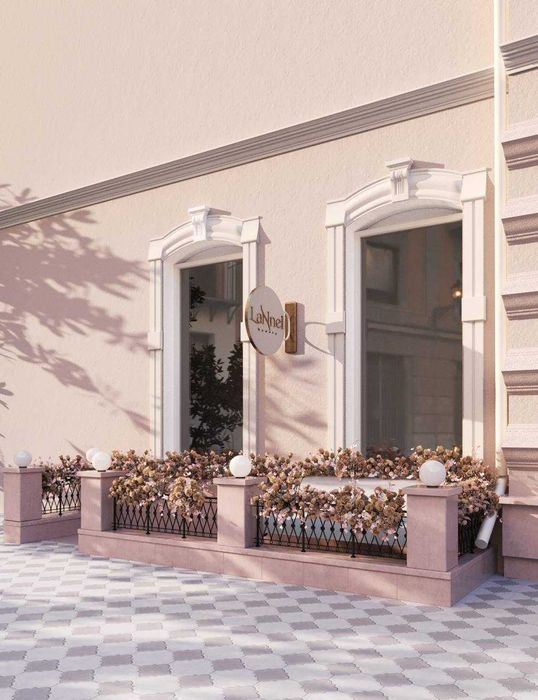 Коммерческое помещение в центре ( начат ремонт под салон красоты)