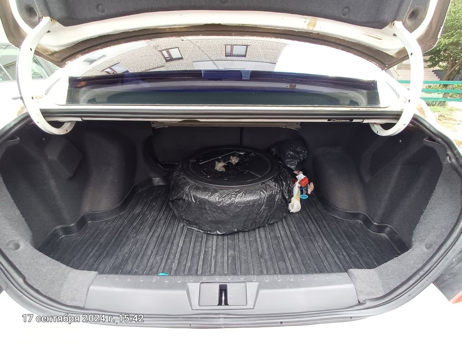 Продам машину Geely Emgrand 7