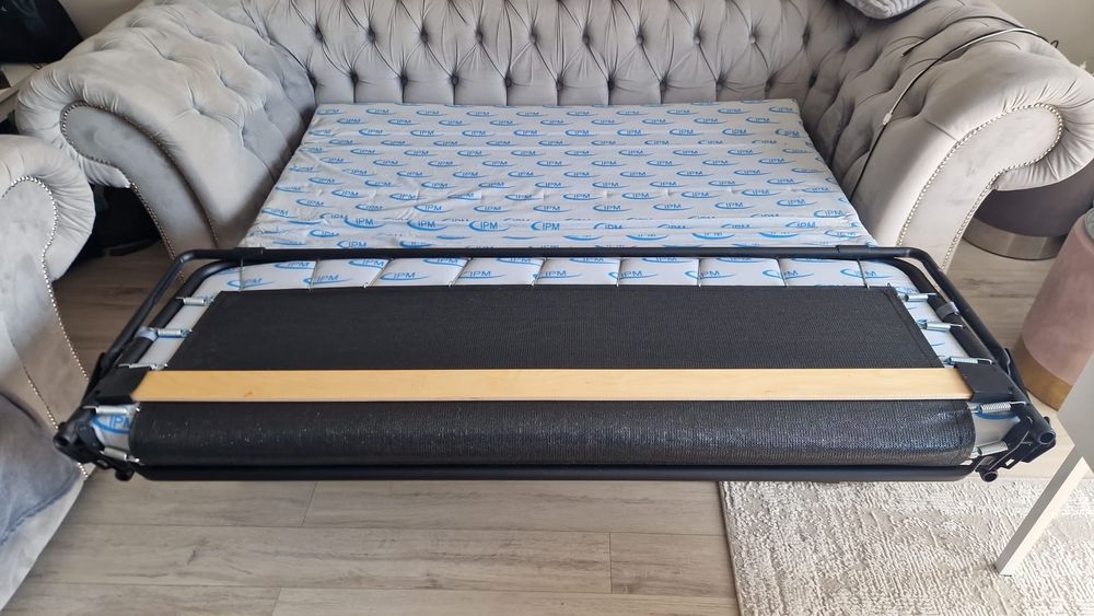 Sprzedam kanapę / sofę Chesterfield plus fotel