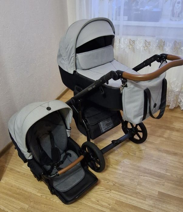 Коляска Roan Bass Next 2 в 1