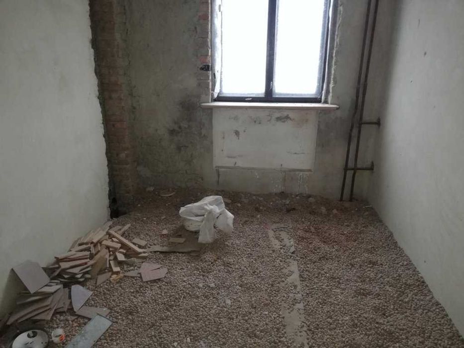 Продаж жилого будинку і землі м.Рівне, вул.Полунична, 62  106000$