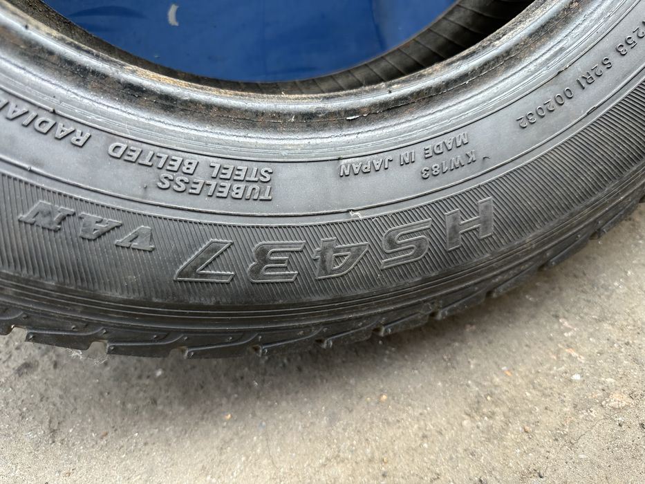 2 шт резина 175 70 R14C Falken HS437 van M+S Eurowinter шины грузовые