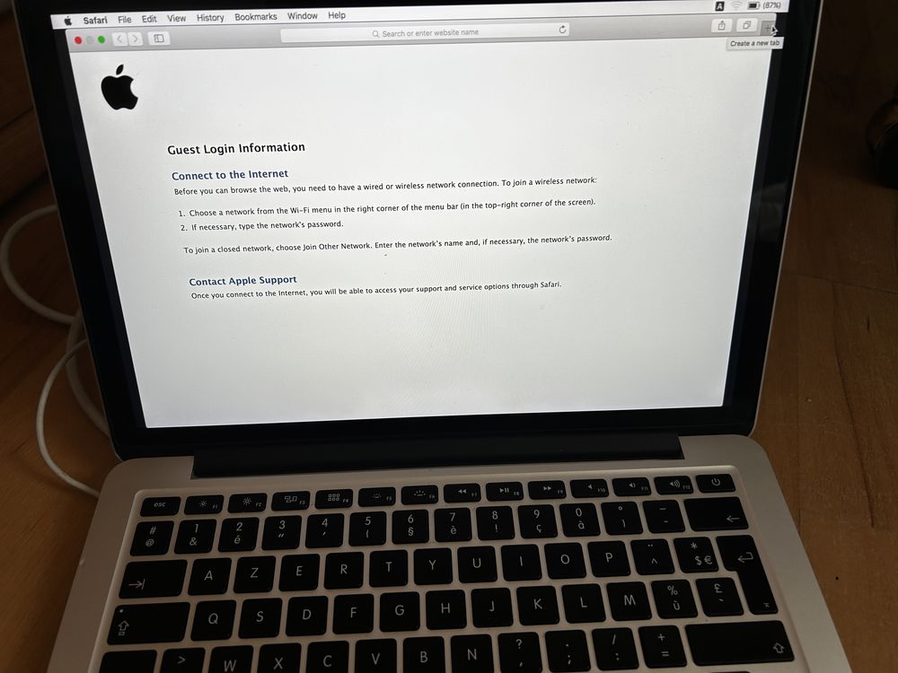 Macbook Pro apple A1502 używany