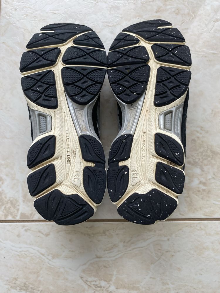 SALE! Asics Gel NYC Graphite Grey Bleck 42 гел нюк