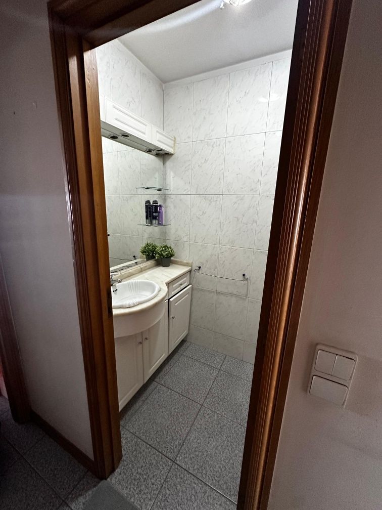 T2 METRO sto Ovídio (Varanda e Garagem)