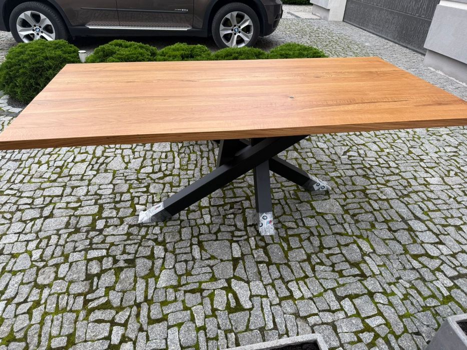 Sprzedam  stół oraz ławę dębową