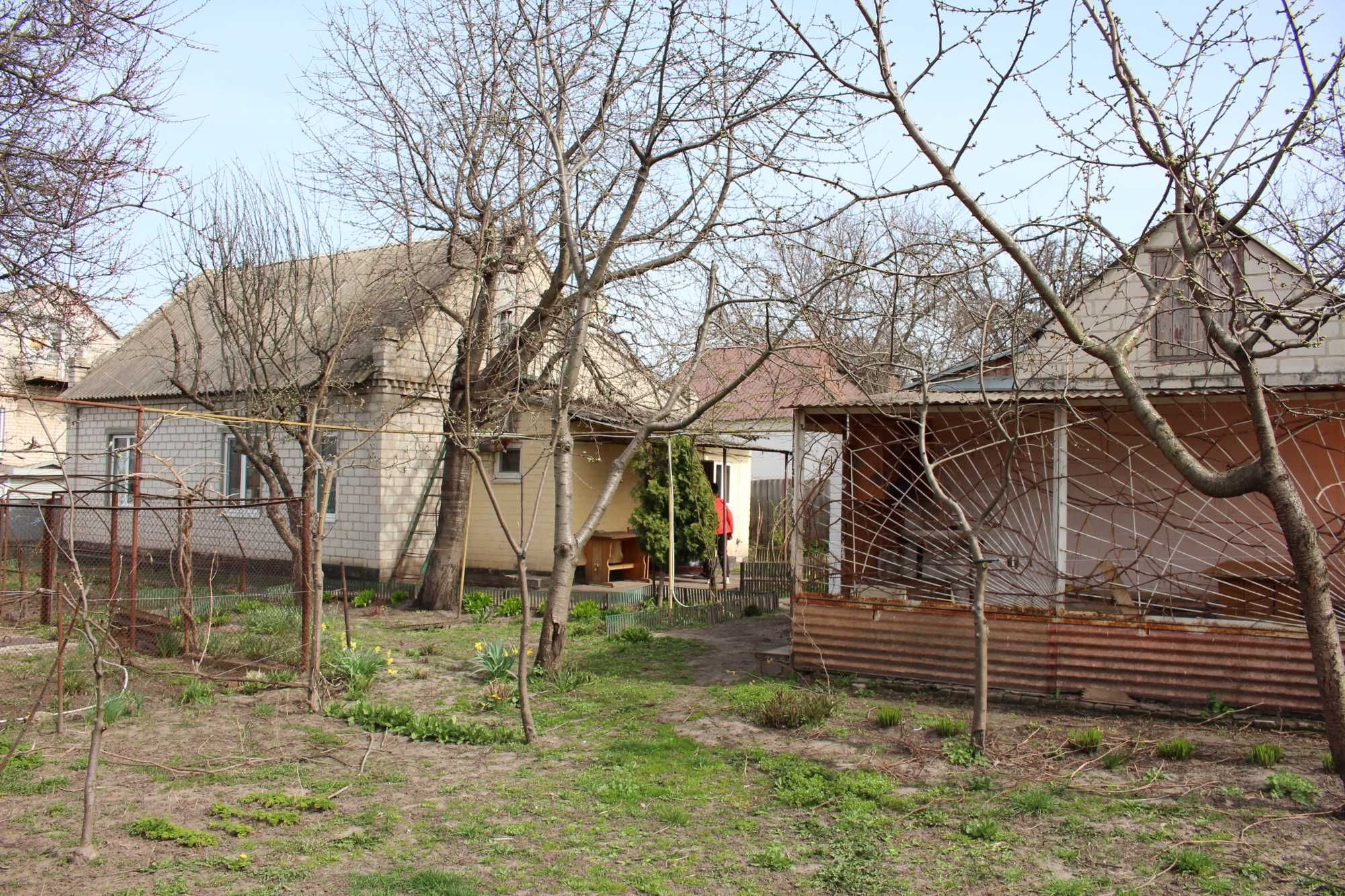 Продам 4-кімнатний будинок у м. Верхньодніпровськ