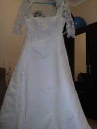 Suknia ślubna 38 ecru