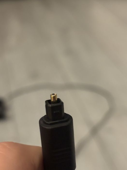 Spżedam  Subwoofer PHILPS oraz głośnik PHILPS  podłączany do telewizoa