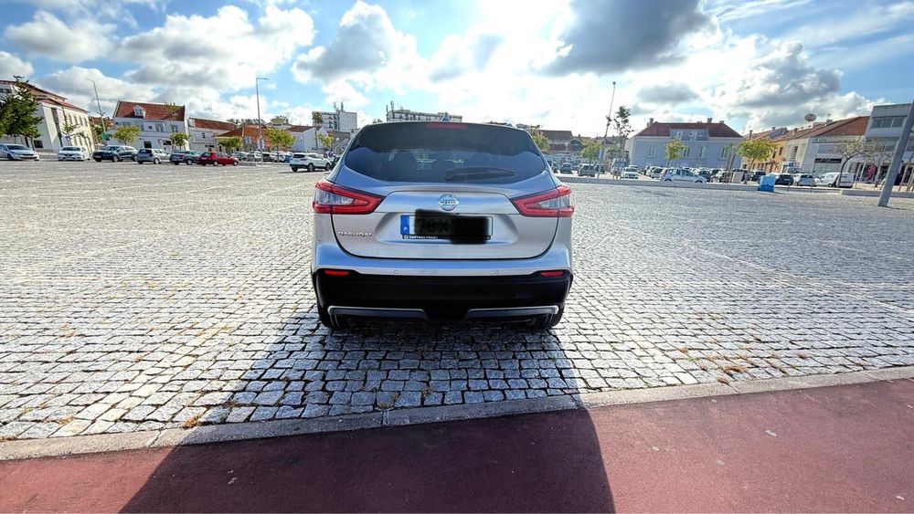 Nissan Qashqai 1.5 dci N-Connecta
