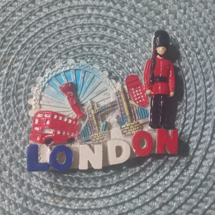 Magnes z Londynu pamiątka