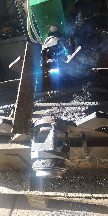 Rozwiercanie wytaczanie Atlas mecalac jcb cat koparka spycharka