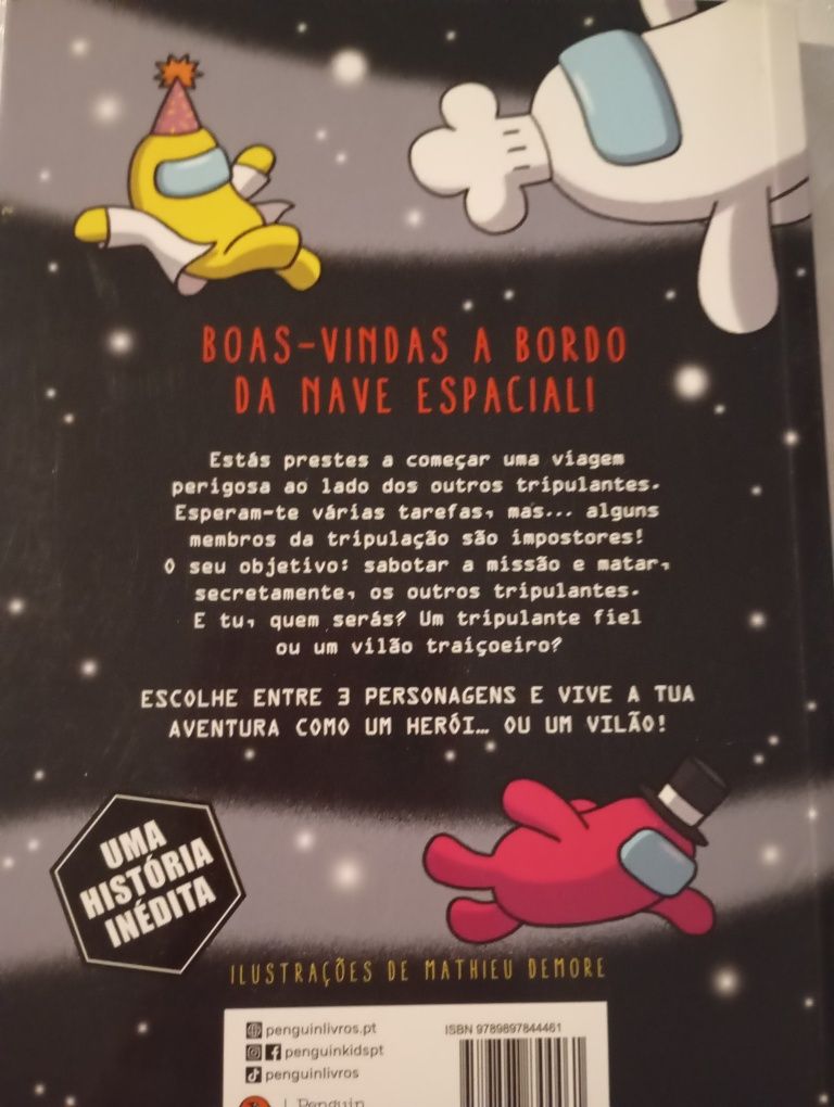 Dois Livros Among us