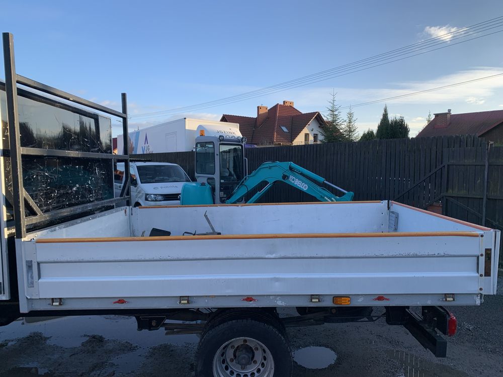Zabudowa Skrzynia paka aluminiowa  Mercedes Crafter Renault Iveco