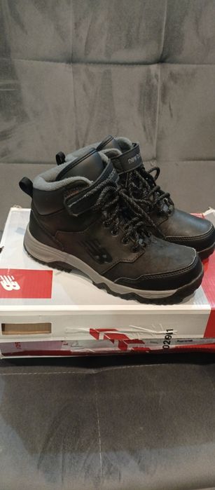 Buty New Balance chłopięce 32.5