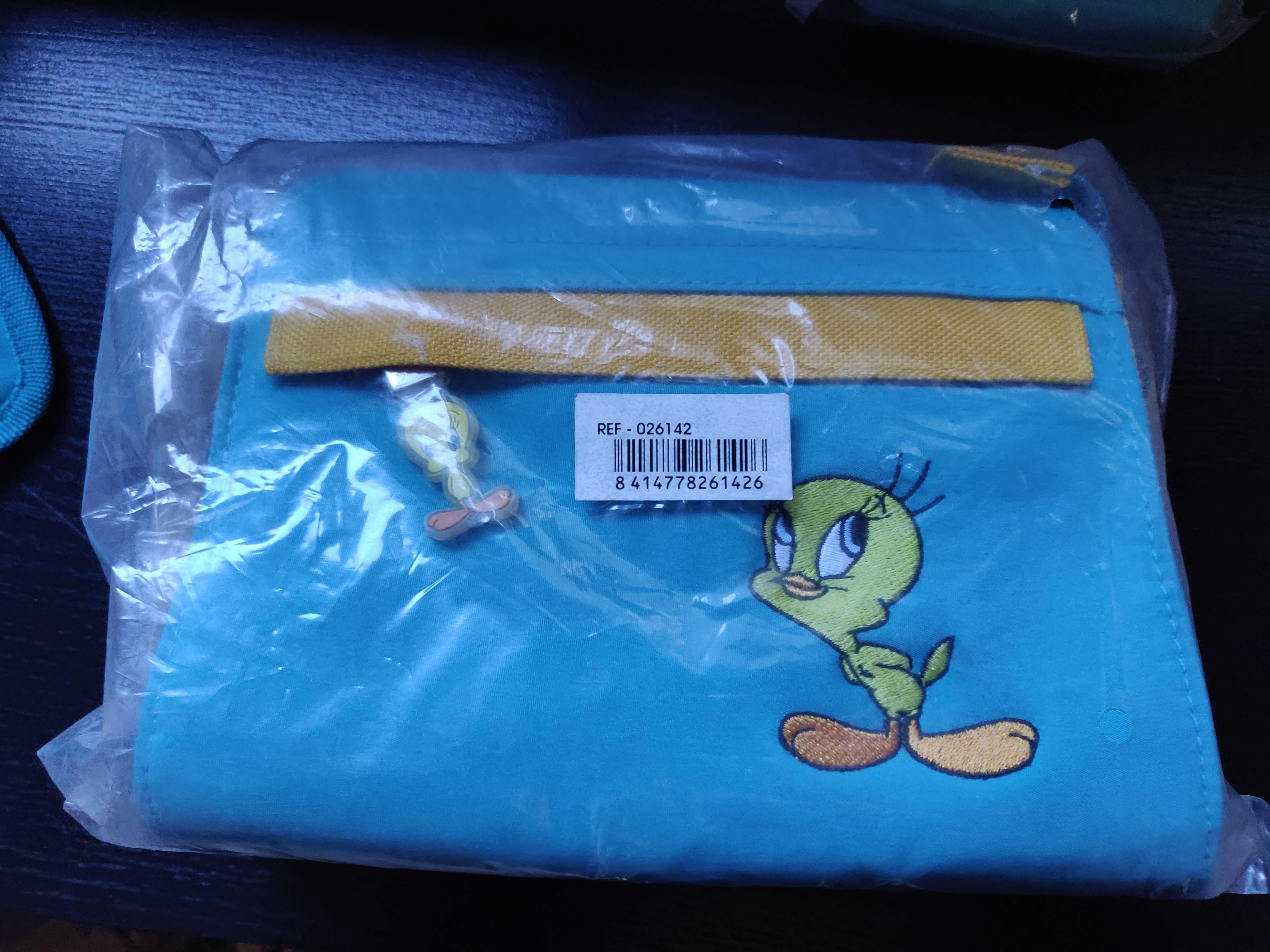 Conjunto de 2 estojos e 2 porta-moedas do Tweety (Looney Tunes)