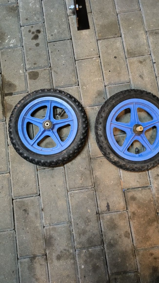 Opona z dętką 12 1/2x1.75x2 1/4 (wymiar w milimetrach 47-203) do wózkó