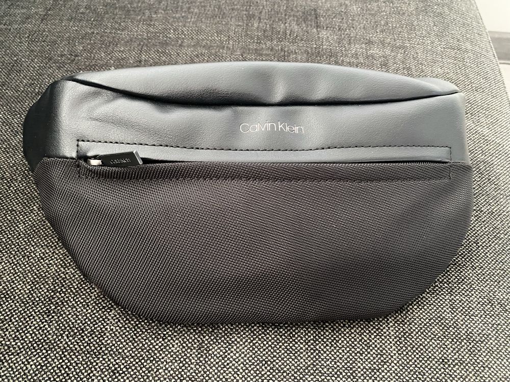 Nerka torba Calvin Klein