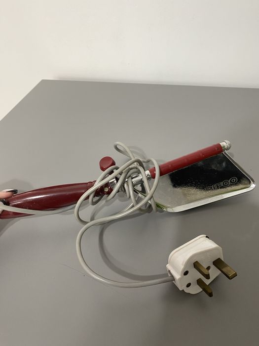 Żelazko do prasowania kantów Pifco