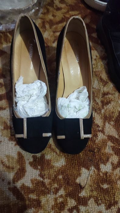 продам взуття жіноче 39-40