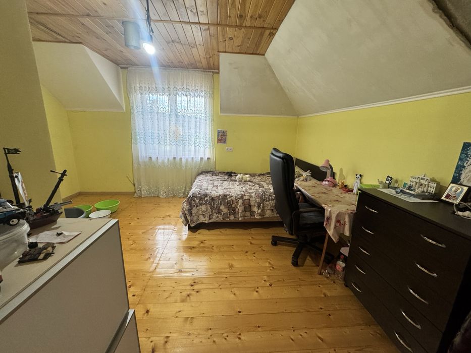 Продаж Два великих нових будинки біля м.ПОЧАІВ Тернопільська область