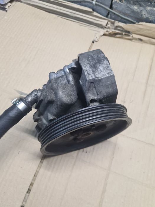 Гур Гідропідсилювач керма руля BMW E81 E87 E90 E91 7692974546 1.8 2.0