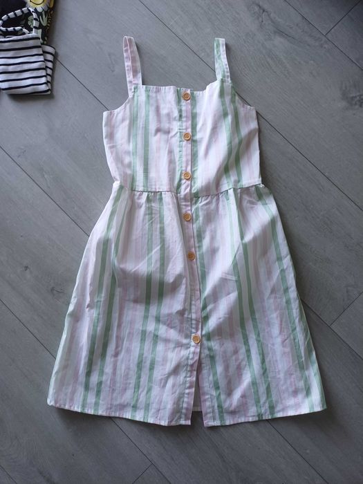 Paka dziewczęcych ubrań rozmiar 146 i 152 H&M, Reserved, 4F i inne