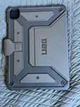 Urban Armor Gear UAG Metropolis, Etui do iPad Air / Pro 11" Jak nowe