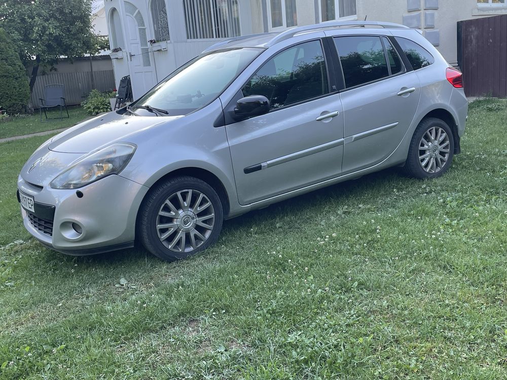 Продам автомобиль Renault Clio |||