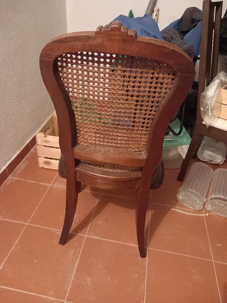 4 Cadeiras palhinha antigas