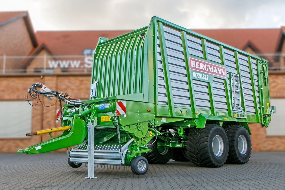 Bergmann Przyczepa samozbierająca REPEX 34 S o wysokim zgniocie  Przyczepa samozbierająca do zielonek Bergmann REPEX 34 S dostępna