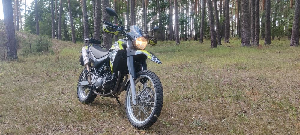 Мотоцикл Yamaxa XT660R
