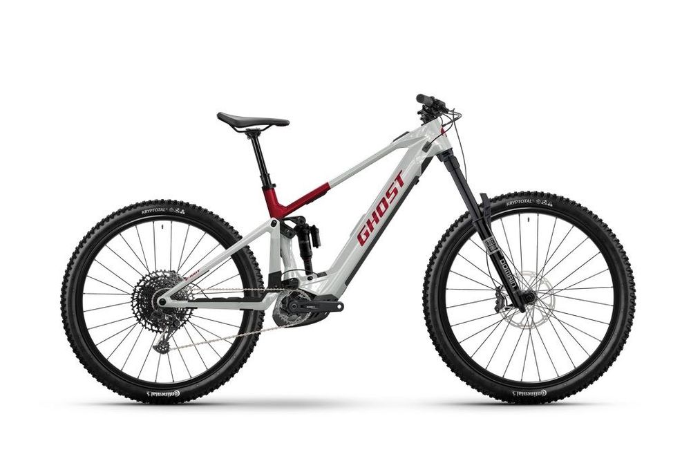 Rower elektryczny GHOST E-RIOT CF ADVANCED 2025 rozm. L Bosch CX 5 GEN