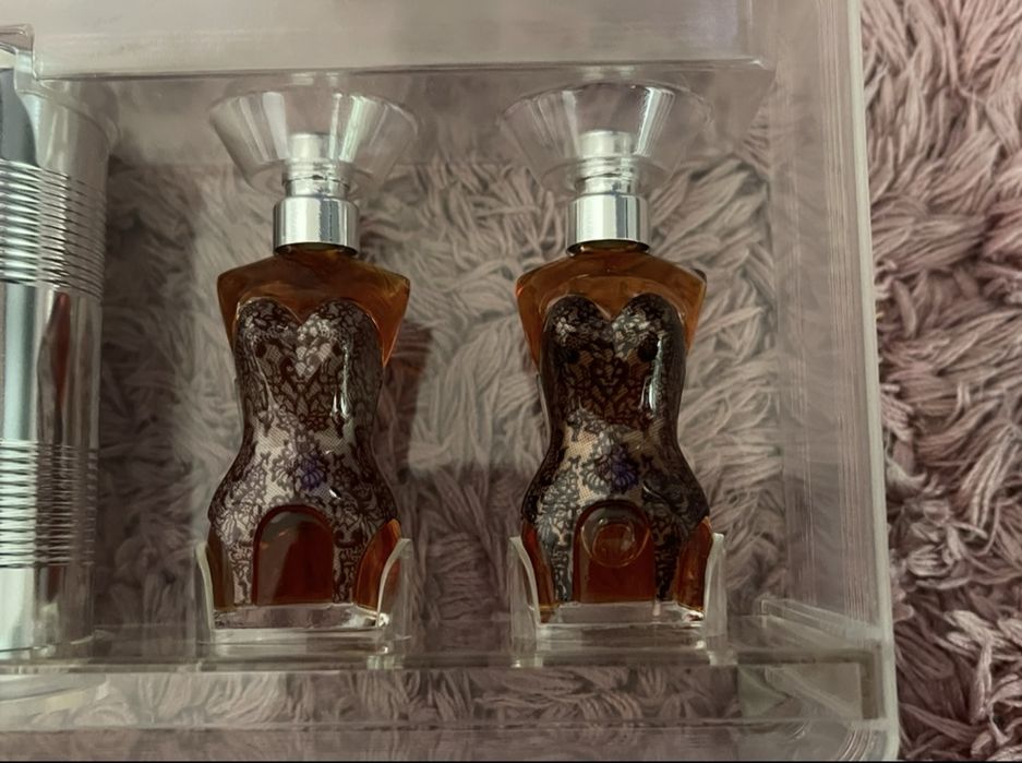 Вінтаж набір мініатбр парфумівJean Paul Gaultier La Parade des Corsets