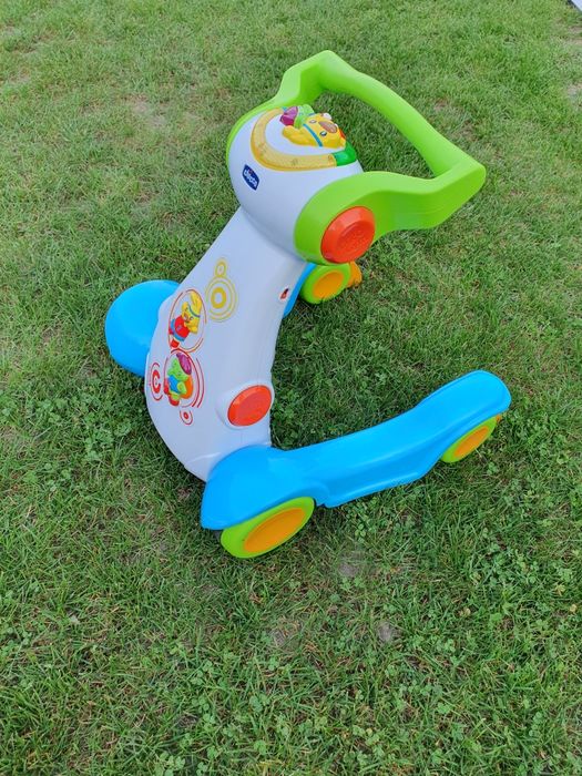 Jeździk chodzik pchacz Chicco Ergo Gym  Baby Jogging 71517