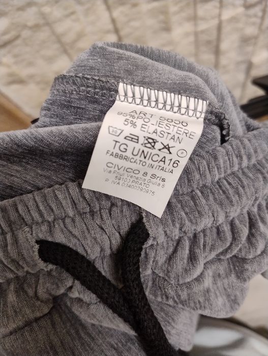 Włoskie spodnie dresowe damskie M/L