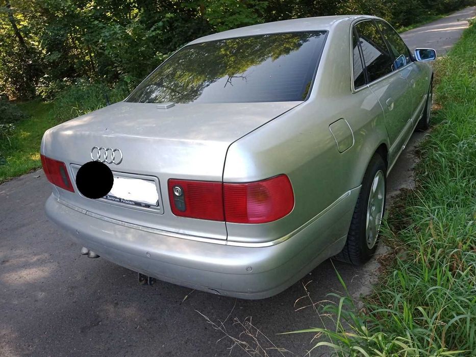 Audi A8 D2 3.3TDI klapa zawias zamek szyba tył LA7W siłownik wkładka