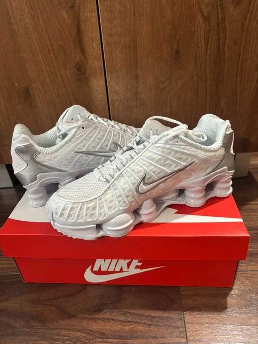 Buty Trampk Nike shox TL white R.37.5