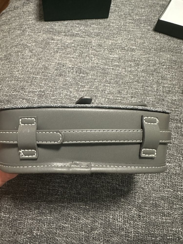 Mala Goyard Nova