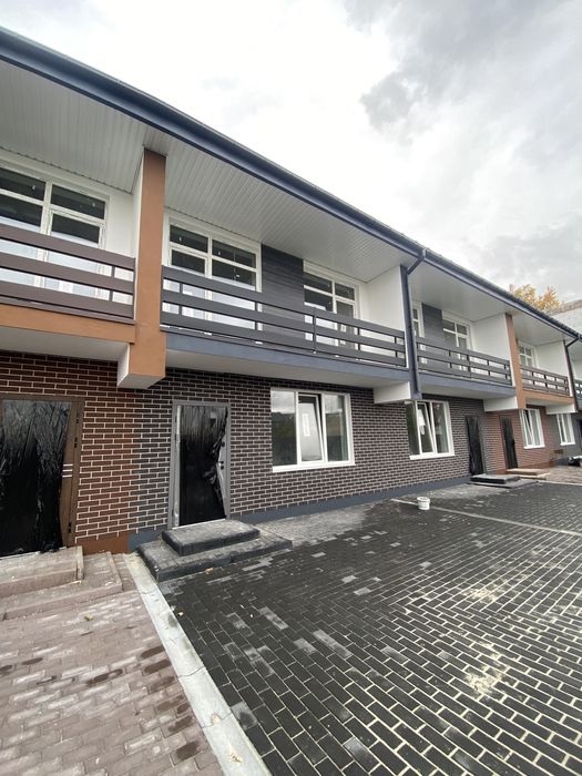 Продаж Таунхасів на стадії будівництва 80кв.м