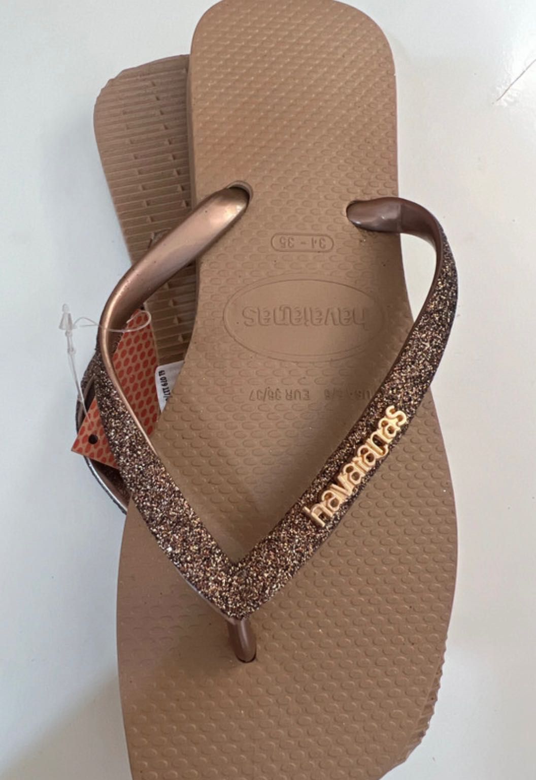 Havaianas novas brilhantes