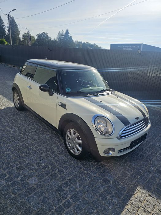Vendo mini Cooper 1.6 gasolina carro importado