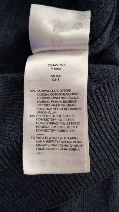 Sweter męski w serek