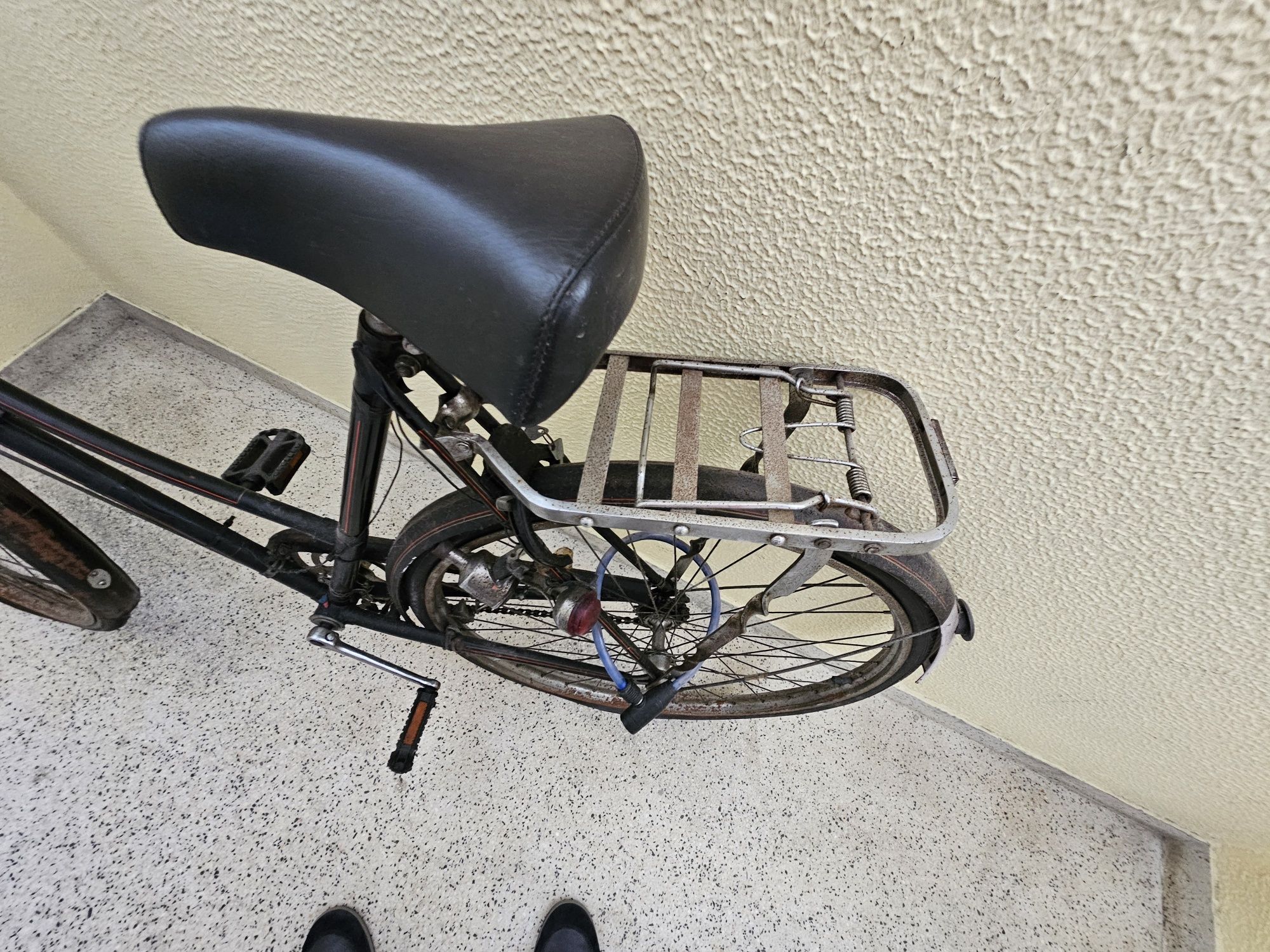 Bicicleta - oferece-se (RESERVADA)