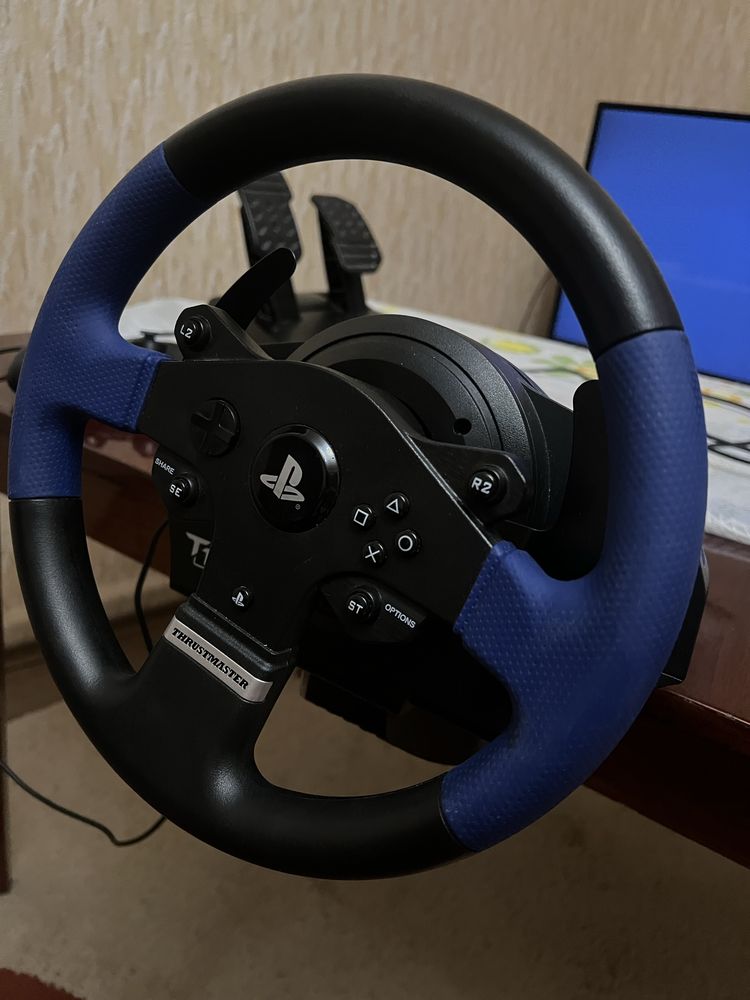 Руль Thrustmaster T150 PS4