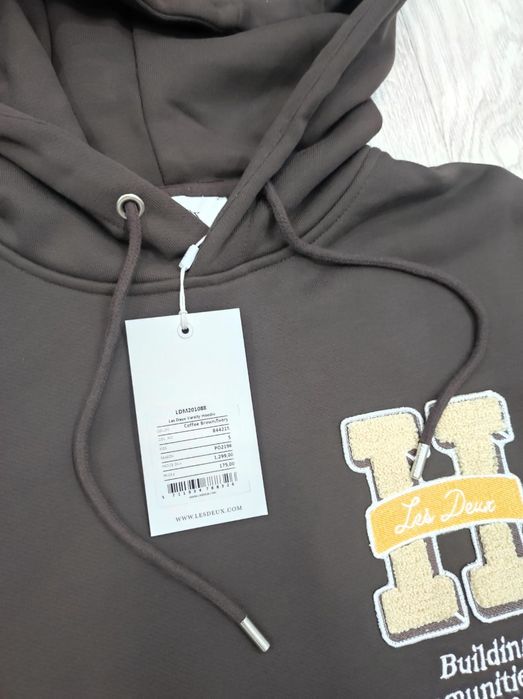 Brązowa bluza męska wciągana z kapturem Varsity Les Deux Copenhague S