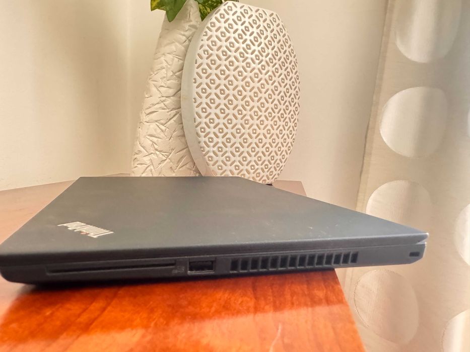 Lenovo ThinkPad P14s |i7-1185G7 a 3.0Ghz|32G Ram|Ssd 1TB|Quadro T500|