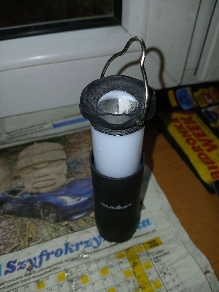 Lampka do użytku w domu namiocie lub przeczytaniu książki