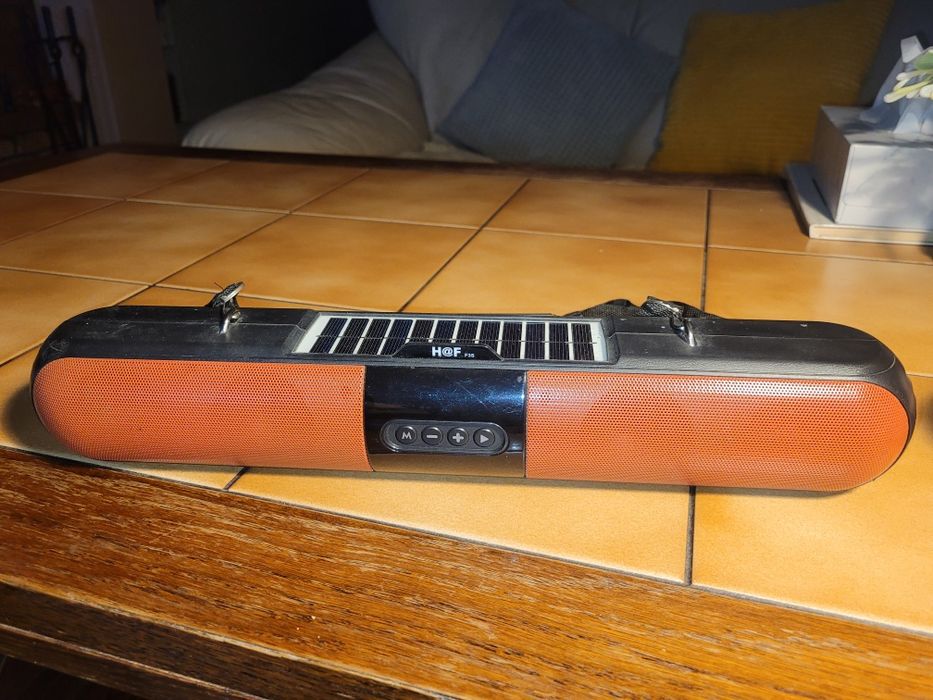 Sprzedam głośnik bluetooth z radiem